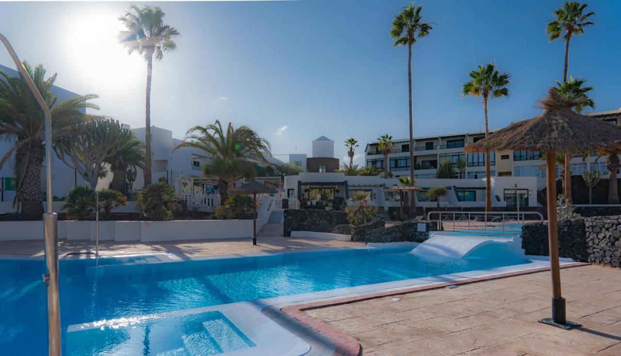 Luxury Estudio En Playa Roca A Primera Linea Del Mar Costa Teguise Eksteriør bilde