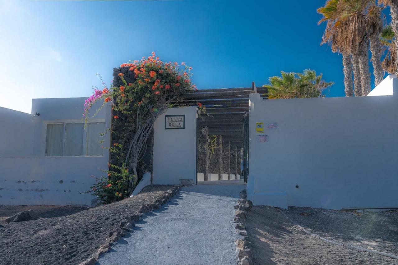 Luxury Estudio En Playa Roca A Primera Linea Del Mar Costa Teguise Eksteriør bilde