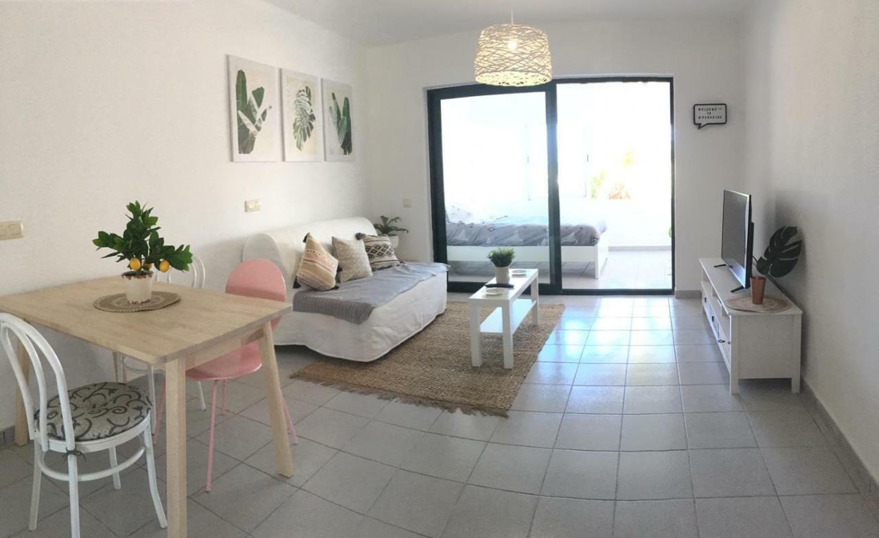 Luxury Estudio En Playa Roca A Primera Linea Del Mar Costa Teguise Eksteriør bilde