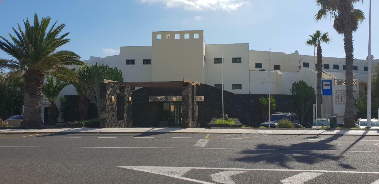 Luxury Estudio En Playa Roca A Primera Linea Del Mar Costa Teguise Eksteriør bilde