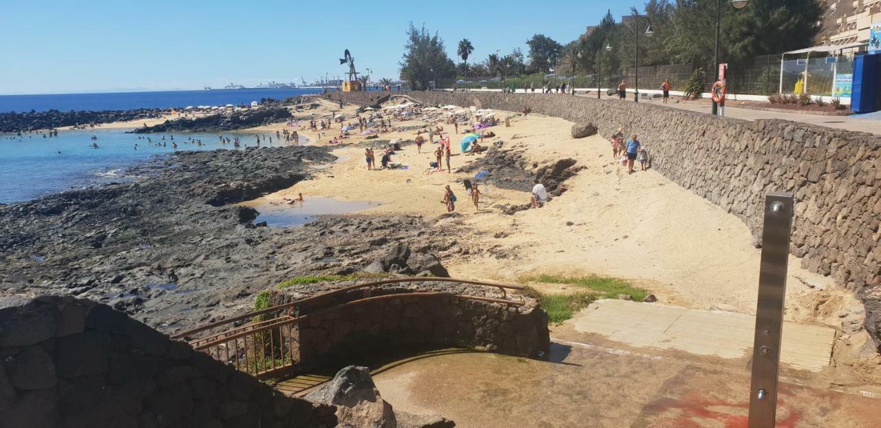 Luxury Estudio En Playa Roca A Primera Linea Del Mar Costa Teguise Eksteriør bilde