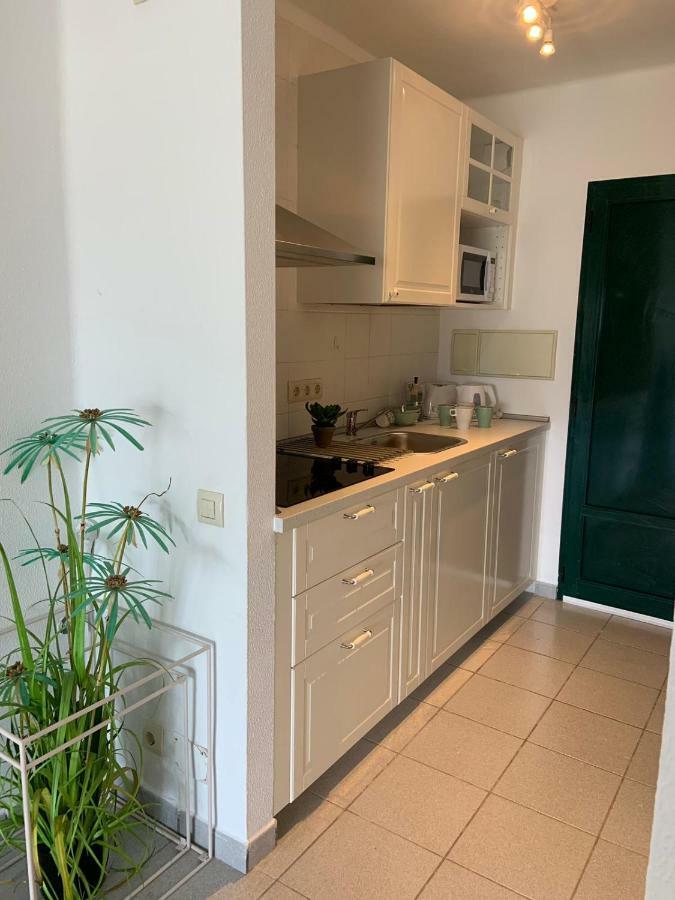 Luxury Estudio En Playa Roca A Primera Linea Del Mar Costa Teguise Eksteriør bilde