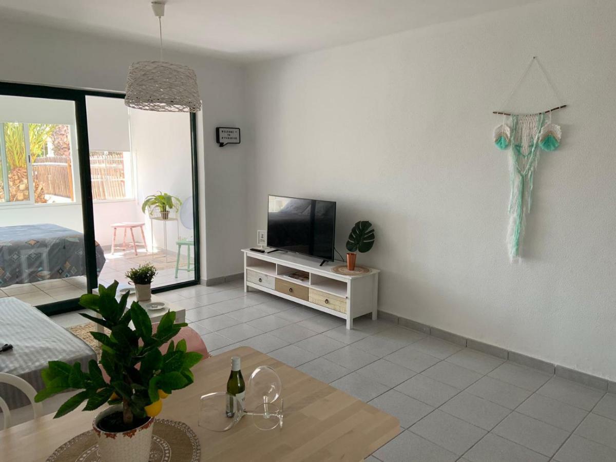 Luxury Estudio En Playa Roca A Primera Linea Del Mar Costa Teguise Eksteriør bilde